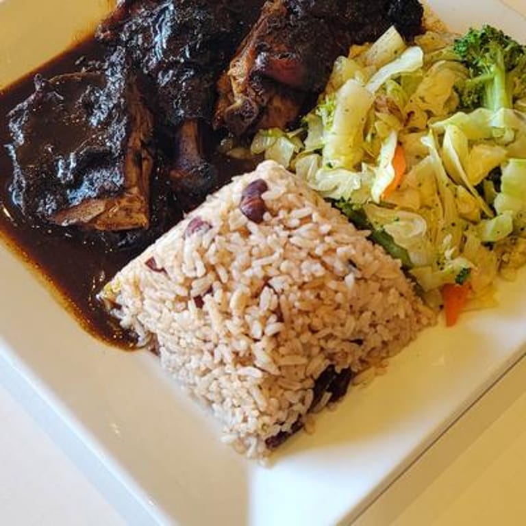 Caribbean Curry Delights: Jerk Chicken, Seafood, and More